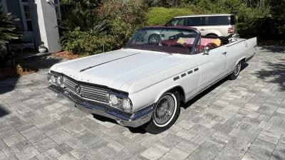 *Reserve OFF - 1963 Buick Electra 225 Convertible