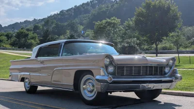 1959 Lincoln Capri Coupe