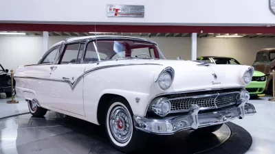 1955 Ford Crown Victoria