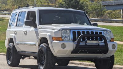 2010 Jeep Commander Sport