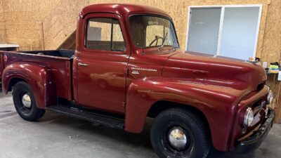 1955 International R100