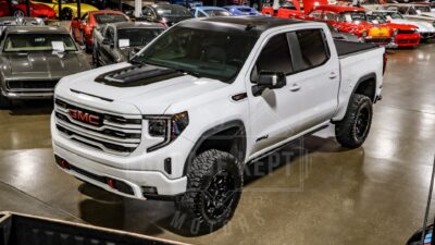 2023 GMC Sierra 1500 AT4