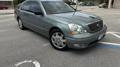 2003 Lexus LS430