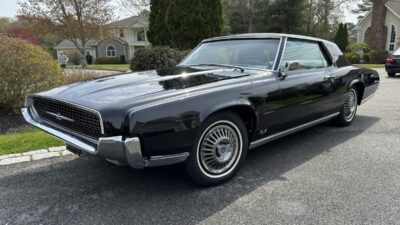 1967 Ford Thunderbird
