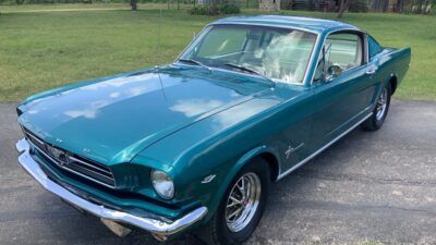 1965 Ford Mustang 2+2