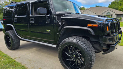 2003 Hummer H2 Lux 4WD
