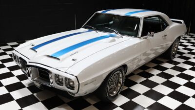 1969 Pontiac Firebird Trans Am Replica