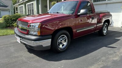 2004 Chevrolet Silverado Stepside Pickup
