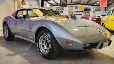 1976 Chevrolet Corvette Stingray