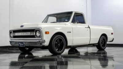 1969 Chevrolet C10 Custom Deluxe