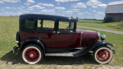 1930 Ford Model A Town Sedan