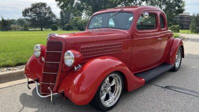 1935 Ford 5 Window Street Rod