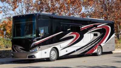 2016 Tiffin Phaeton 40 QKH