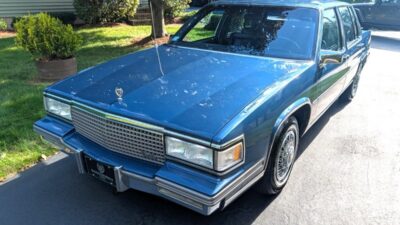 1988 Cadillac DeVille Sedan