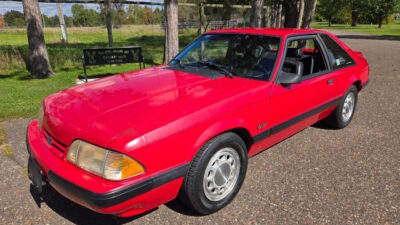 1990 Ford Mustang LX 5.0